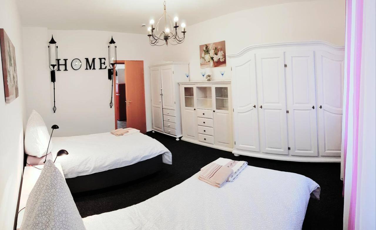 Elena Flat Rosa Oberhausen Zentrum Centro Westfield Luaran gambar